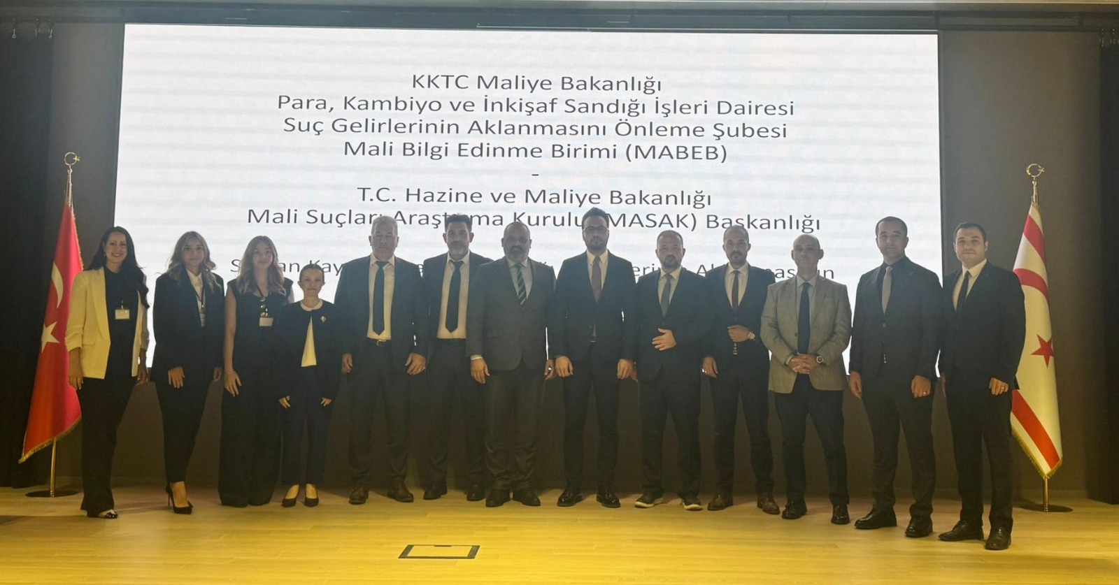 KKTC’DE SUÇ GELİRLERİNİN AKLANMASININ ÖNLENMESİNE YÖNELİK İLK ÇALIŞTAY GERÇEKLEŞTİRİLDİ